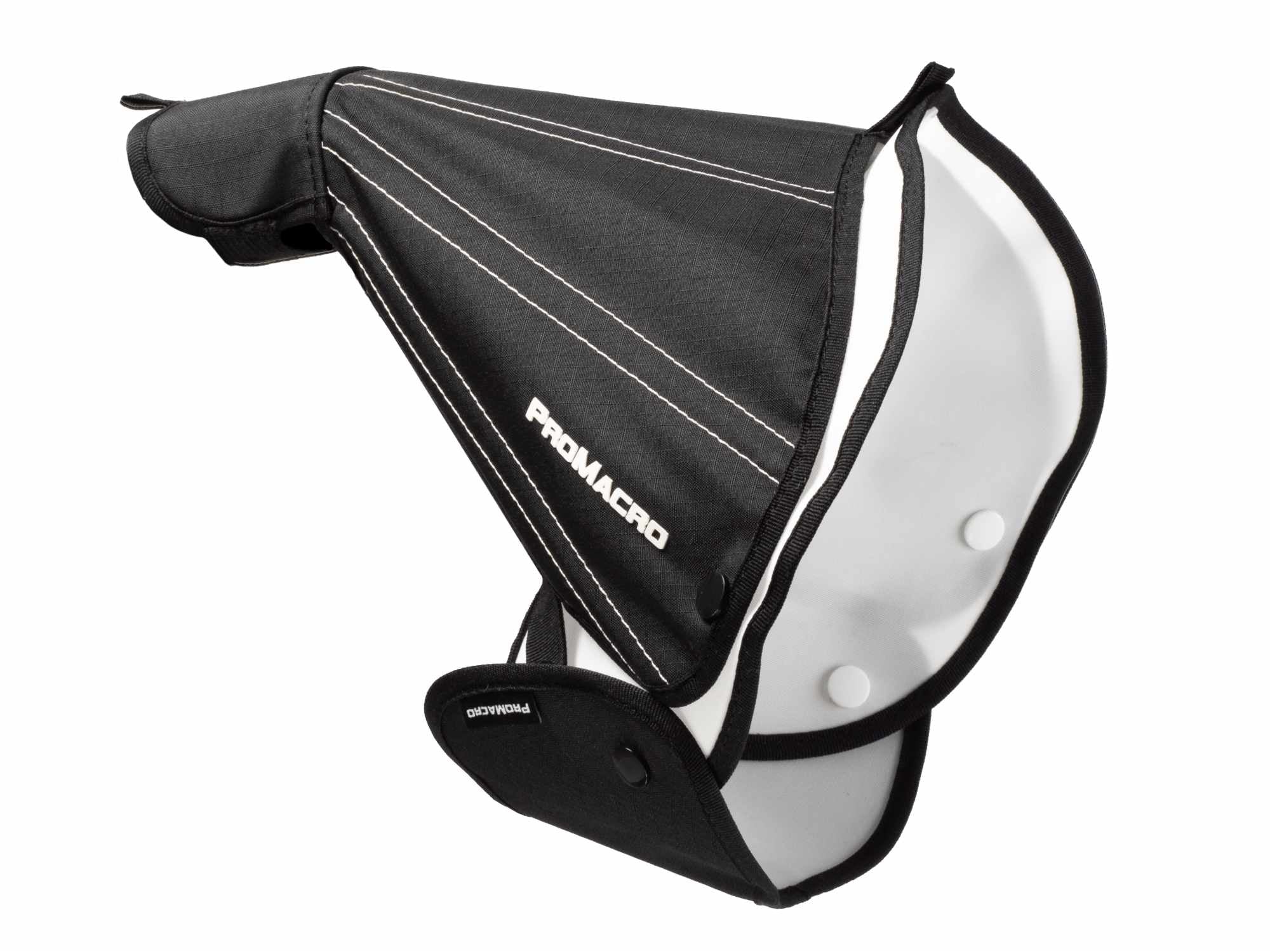Macro diffuser with a reflective panel attached